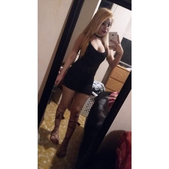 Meet your Posher, Brenda - Picture 1 of 1